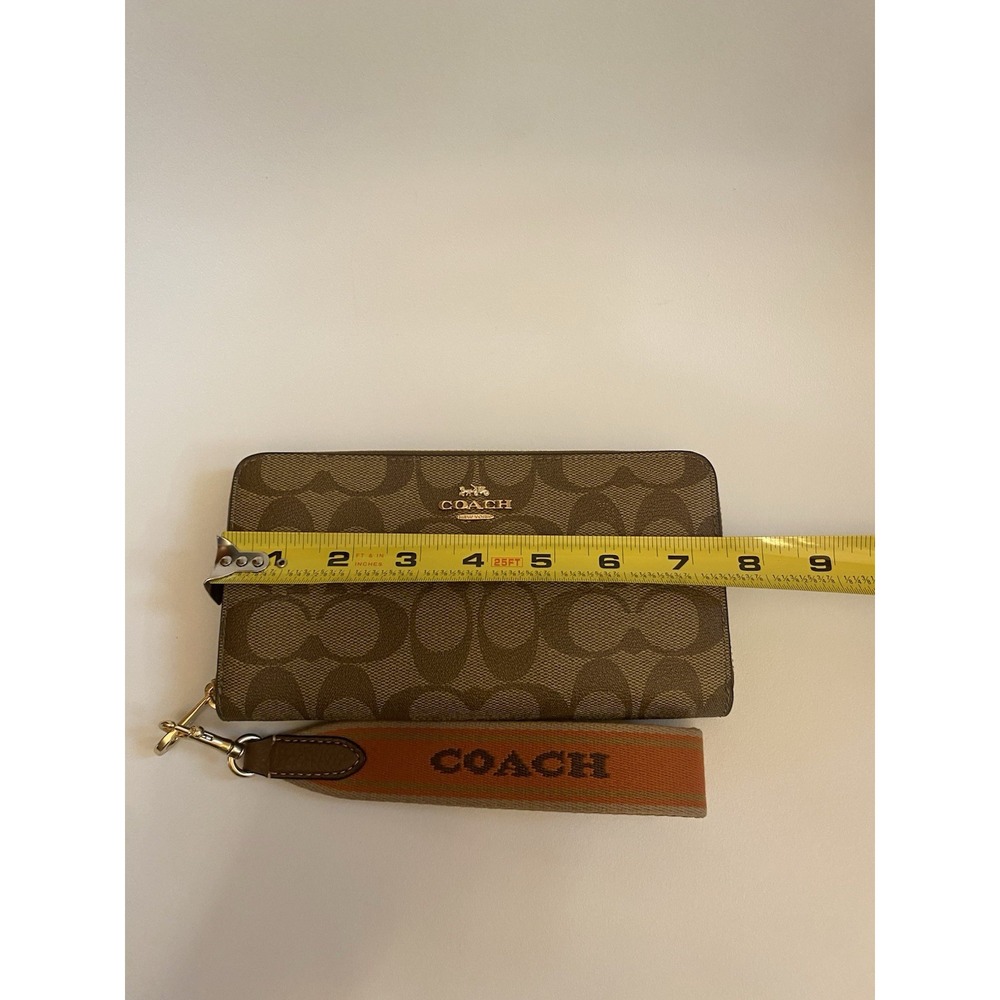 New Without Box Coach Long Zip Around Wallet In Signature Canvas Brown - Picture 7 of 8